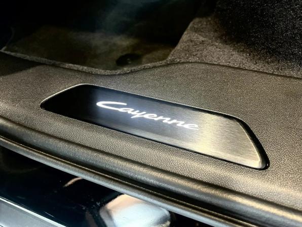 Porsche Cayenne III Рестайлинг с пробегом 2025 года, цена 16 666 000 рублей, 1500 км, внедорожник, Автокод Объявления