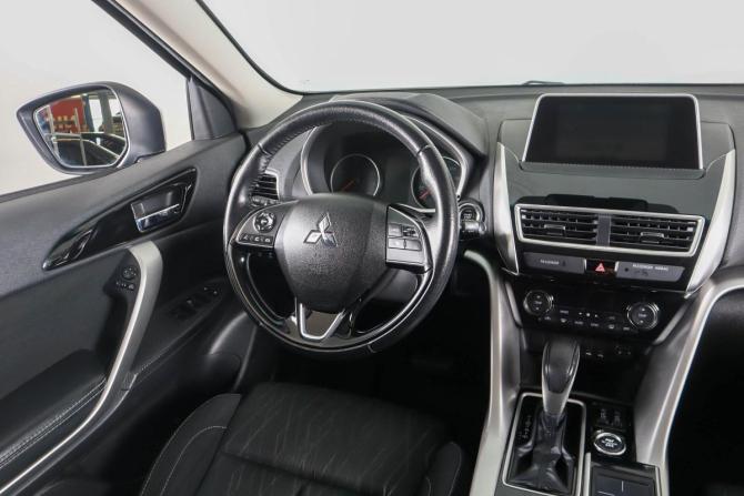 Mitsubishi Eclipse Cross I с пробегом 2019 года, цена 2 199 000 рублей, 81000 км, внедорожник, Автокод Объявления