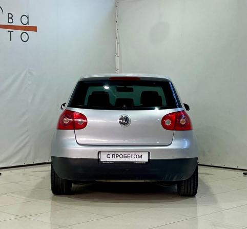 Volkswagen Golf V с пробегом 2004 года, цена 495 000 рублей, 184017 км, хэтчбек, Автокод Объявления