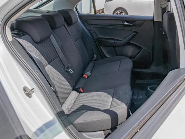 Volkswagen Polo VI с пробегом 2021 года, цена 1 070 000 рублей, 245938 км, лифтбек, Автокод Объявления