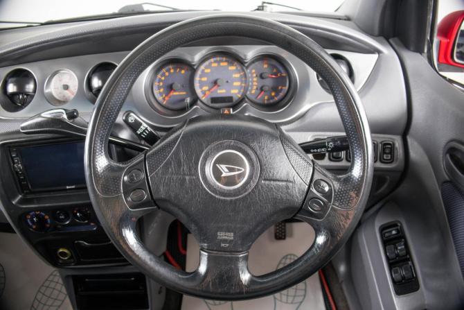 Daihatsu YRV I с пробегом 2000 года, цена 429 000 рублей, 295265 км, компактвэн, Автокод Объявления