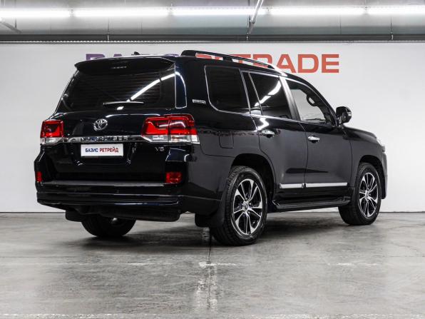 Toyota Land Cruiser 200 Series Рестайлинг 2 с пробегом 2020 года, цена 7 949 000 рублей, 60903 км, внедорожник, Автокод Объявления