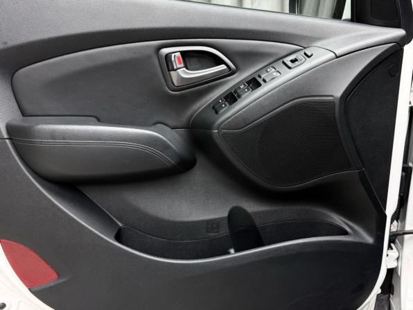 Hyundai ix35 I Рестайлинг с пробегом 2014 года, цена 1 519 000 рублей, 146292 км, внедорожник, Автокод Объявления