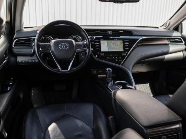 Toyota Camry VIII (XV70) с пробегом 2018 года, цена 2 530 000 рублей, 119694 км, седан, Автокод Объявления