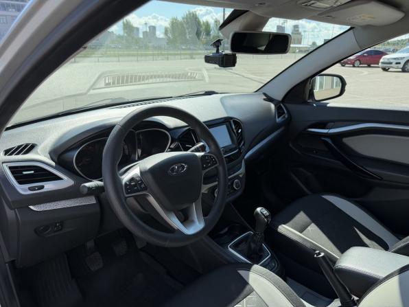 Lada (ВАЗ) Vesta I с пробегом 2018 года, цена 900 000 рублей, 93821 км, универсал, Автокод Объявления