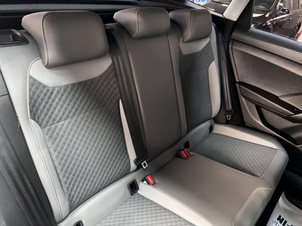 Volkswagen Taos I с пробегом 2022 года, цена 2 345 000 рублей, 67281 км, внедорожник, Автокод Объявления