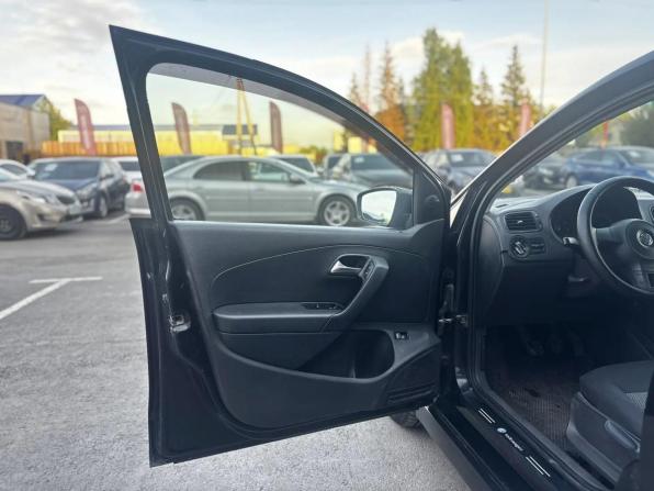 Volkswagen Polo V с пробегом 2010 года, цена 580 000 рублей, 254866 км, седан, Автокод Объявления