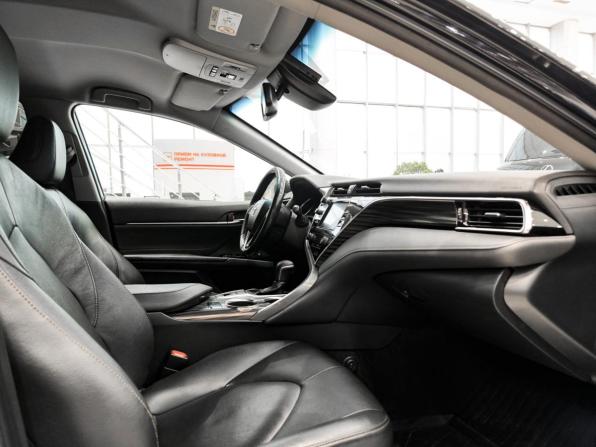 Toyota Camry VIII (XV70) с пробегом 2021 года, цена 2 350 000 рублей, 252000 км, седан, Автокод Объявления