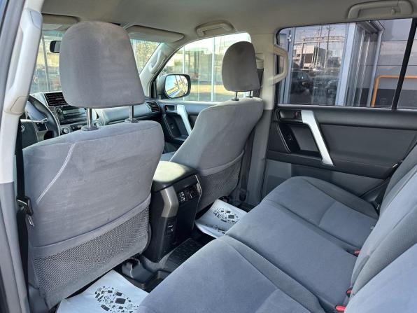 Toyota Land Cruiser Prado 150 Series с пробегом 2012 года, цена 2 340 000 рублей, 232352 км, внедорожник, Автокод Объявления