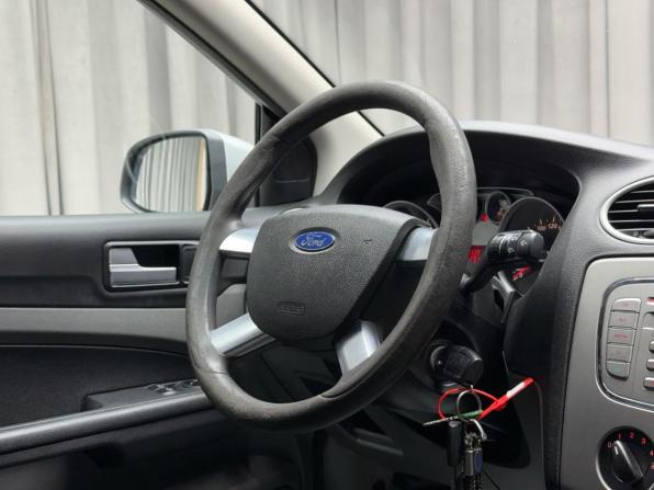 Ford Focus II Рестайлинг с пробегом 2009 года, цена 499 000 рублей, 248000 км, седан, Автокод Объявления