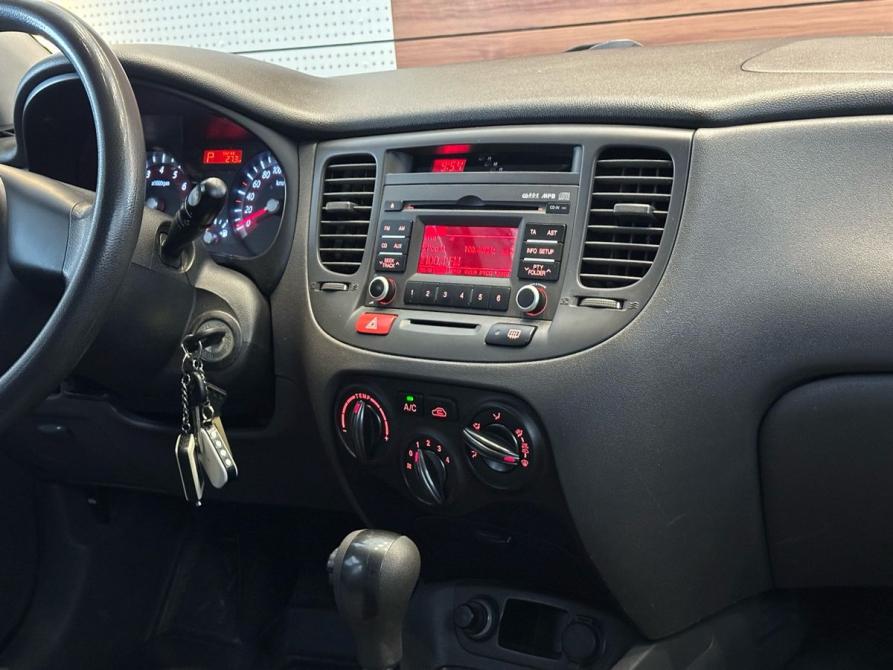 Kia Rio II Рестайлинг Челябинск  - изображение 10