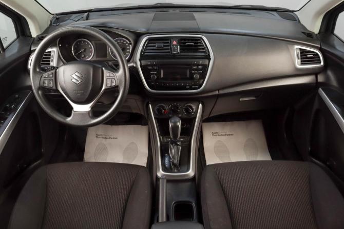 Suzuki SX4 II (S-Cross) Рестайлинг с пробегом 2018 года, цена 1 659 000 рублей, 102544 км, хэтчбек, Автокод Объявления