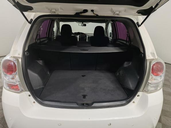 Toyota Verso I Рестайлинг с пробегом 2013 года, цена 1 209 000 рублей, 177950 км, компактвэн, Автокод Объявления