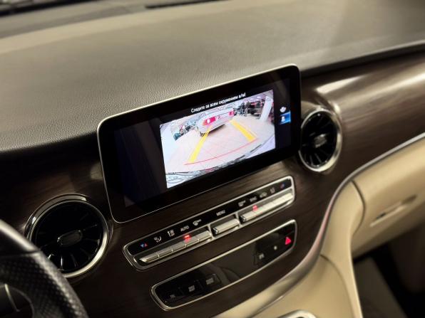 Mercedes-Benz V-Класс III (W447) Рестайлинг с пробегом 2022 года, цена 6 700 000 рублей, 66363 км, минивэн, Автокод Объявления
