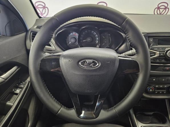Lada (ВАЗ) Vesta I с пробегом 2016 года, цена 647 000 рублей, 104543 км, седан, Автокод Объявления