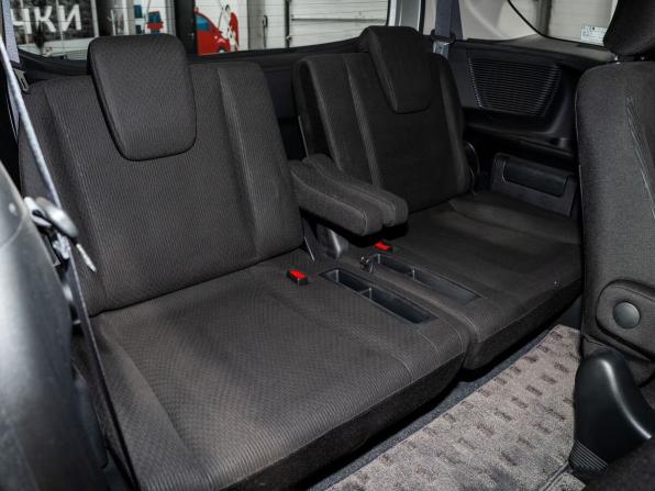 Honda Freed I Рестайлинг с пробегом 2012 года, цена 1 200 000 рублей, 64000 км, компактвэн, Автокод Объявления
