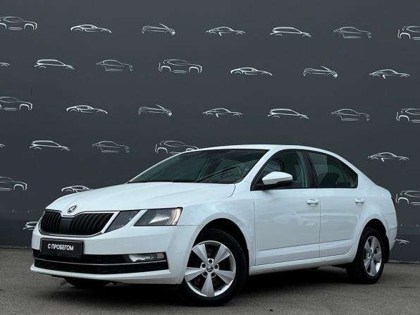 Skoda Octavia III (A7) Рестайлинг с пробегом 2017 года, цена 1 391 400 рублей, 189891 км, лифтбек, Автокод Объявления