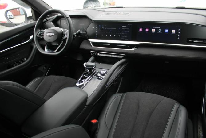 Geely Monjaro I с пробегом 2024 года, цена 3 150 000 рублей, 18000 км, внедорожник, Автокод Объявления