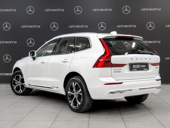 Volvo XC60 II Рестайлинг 2 с пробегом 2025 года, цена 5 695 000 рублей, 3800 км, внедорожник, Автокод Объявления