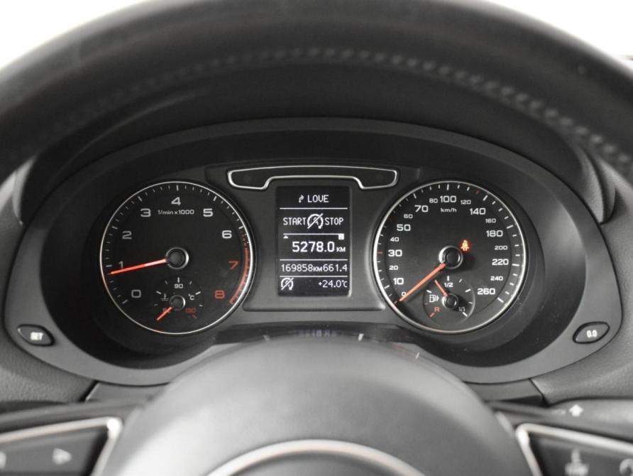 Audi Q3 I (8U) Казань  - изображение 13