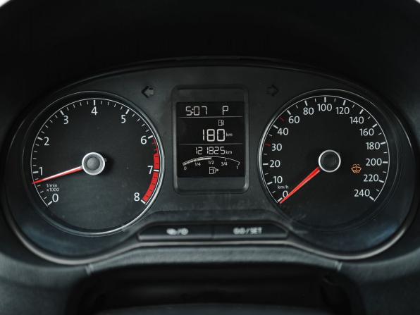 Volkswagen Polo V Рестайлинг с пробегом 2019 года, цена 1 029 000 рублей, 121825 км, седан, Автокод Объявления