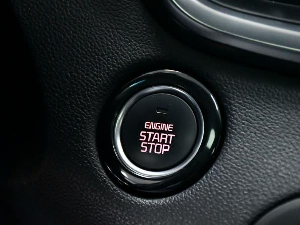 Kia Sorento III Prime Рестайлинг с пробегом 2018 года, цена 2 987 000 рублей, 153011 км, внедорожник, Автокод Объявления