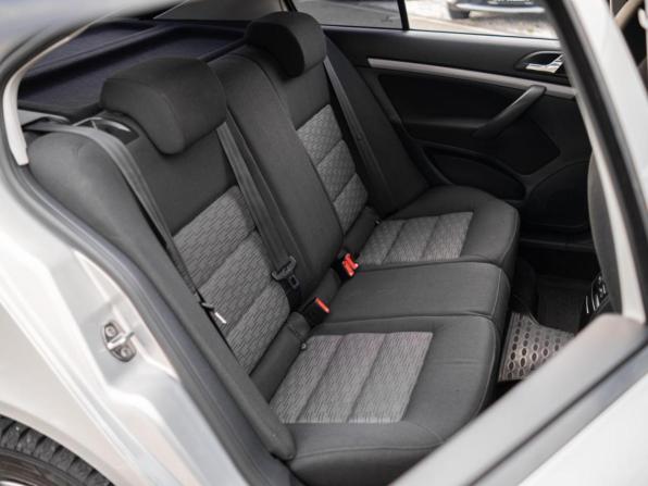 Skoda Octavia II (A5) Рестайлинг с пробегом 2012 года, цена 1 299 000 рублей, 157651 км, лифтбек, Автокод Объявления