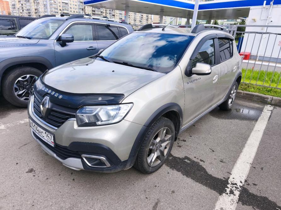 Renault Sandero II Рестайлинг Санкт-Петербург  - изображение 1