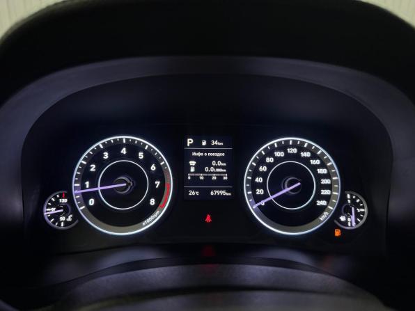 Hyundai Creta II с пробегом 2021 года, цена 1 957 000 рублей, 68000 км, внедорожник, Автокод Объявления