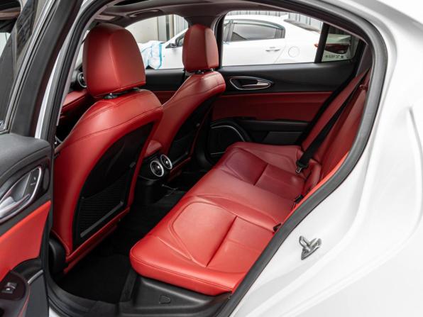Alfa Romeo Giulia II (952) с пробегом 2019 года, цена 3 745 000 рублей, 55445 км, седан, Автокод Объявления