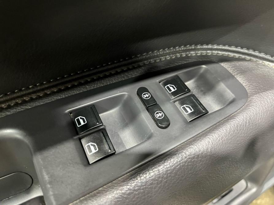 Volkswagen Touareg I Рестайлинг Пермь  - изображение 18