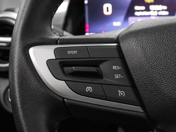Chevrolet Monza II Рестайлинг с пробегом 2024 года, цена 1 649 000 рублей, 15630 км, седан, Автокод Объявления