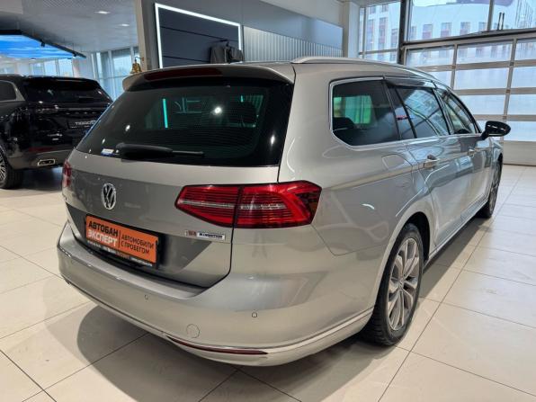 Volkswagen Passat B8 с пробегом 2015 года, цена 1 599 000 рублей, 140000 км, универсал, Автокод Объявления