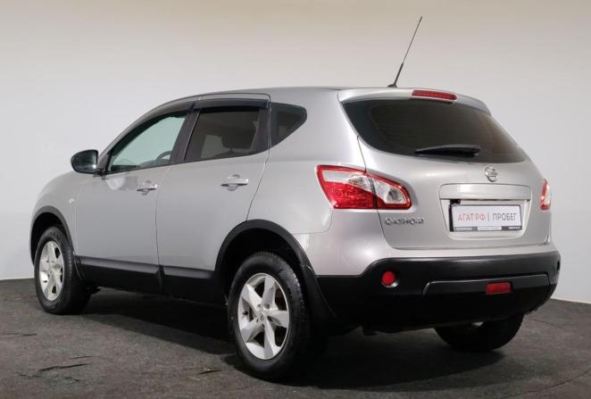 Nissan Qashqai I с пробегом 2010 года, цена 850 000 рублей, 271536 км, внедорожник, Автокод Объявления