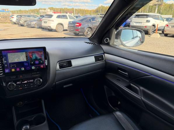 Mitsubishi Outlander III с пробегом 2013 года, цена 1 315 000 рублей, 261292 км, внедорожник, Автокод Объявления