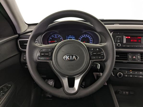 Kia Optima IV Рестайлинг с пробегом 2018 года, цена 1 880 000 рублей, 80210 км, седан, Автокод Объявления