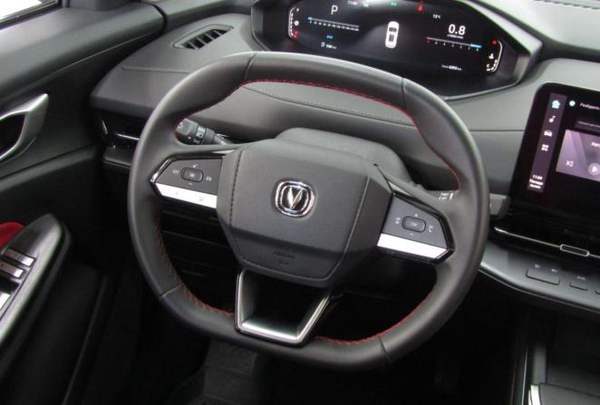Changan UNI-S (CS55 Plus) с пробегом 2024 года, цена 2 260 000 рублей, 6293 км, внедорожник, Автокод Объявления