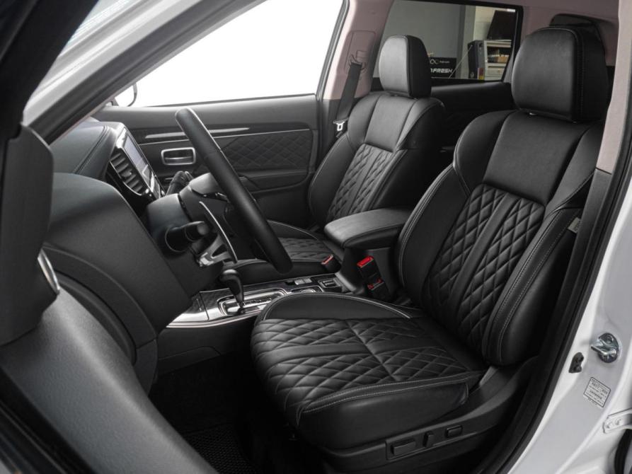 Mitsubishi Outlander III Рестайлинг 3 Тюмень  - изображение 16