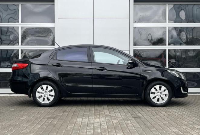Kia Rio III с пробегом 2014 года, цена 1 050 000 рублей, 98238 км, седан, Автокод Объявления
