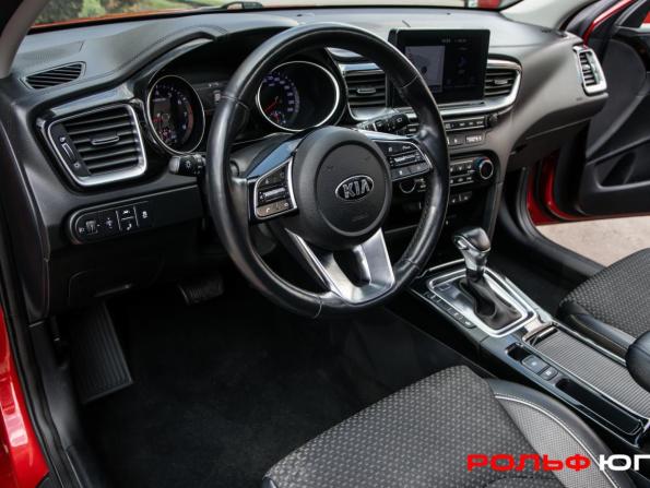 Kia Ceed III с пробегом 2018 года, цена 1 678 000 рублей, 96164 км, хэтчбек, Автокод Объявления