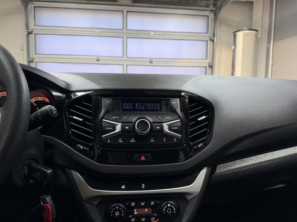 Lada (ВАЗ) Vesta I с пробегом 2020 года, цена 1 295 000 рублей, 98657 км, универсал, Автокод Объявления