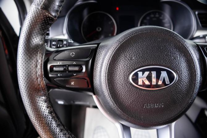 Kia Rio IV с пробегом 2020 года, цена 1 529 000 рублей, 146000 км, седан, Автокод Объявления