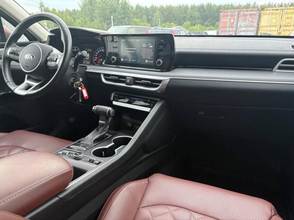 Kia K5 III с пробегом 2021 года, цена 2 150 000 рублей, 56000 км, седан, Автокод Объявления