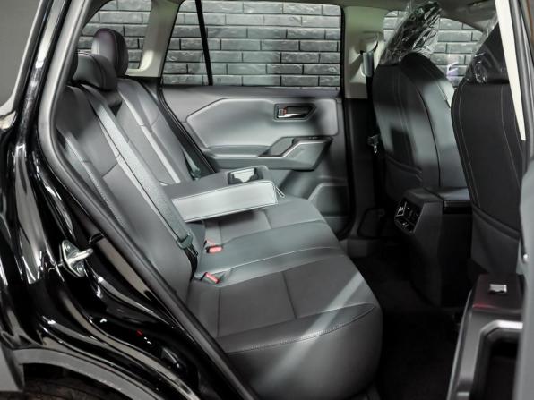 Toyota RAV4 VI (XA60) с пробегом 2026 года, цена 4 190 000 рублей, 28 км, внедорожник, Автокод Объявления