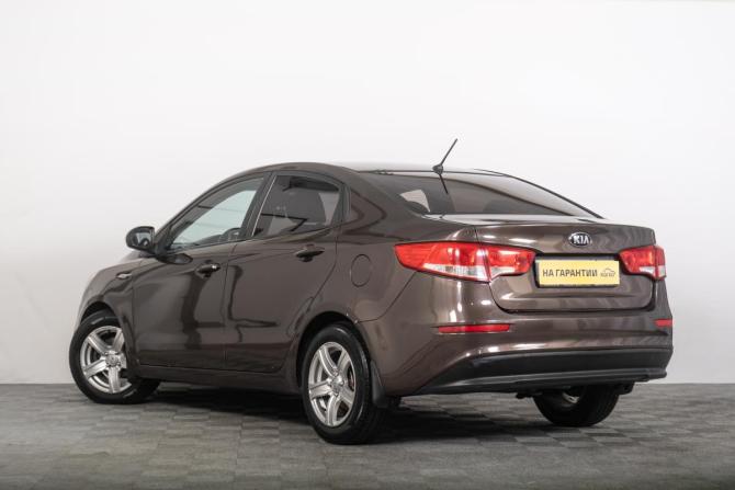 Kia Rio III Рестайлинг с пробегом 2015 года, цена 879 000 рублей, 207000 км, седан, Автокод Объявления