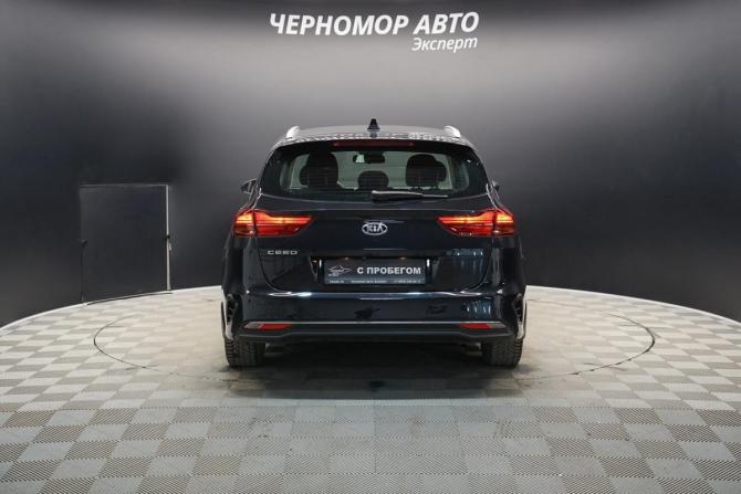 Kia Ceed III с пробегом 2021 года, цена 1 999 000 рублей, 73260 км, универсал, Автокод Объявления