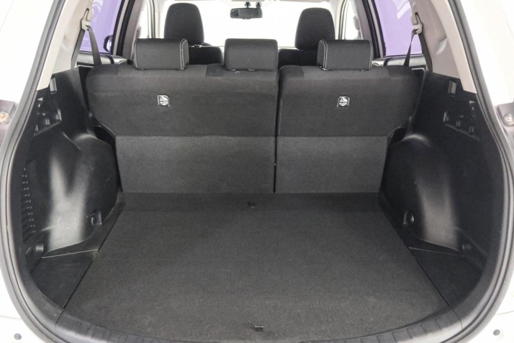 Toyota RAV4 IV (XA40) Рестайлинг Красноярск  - изображение 25