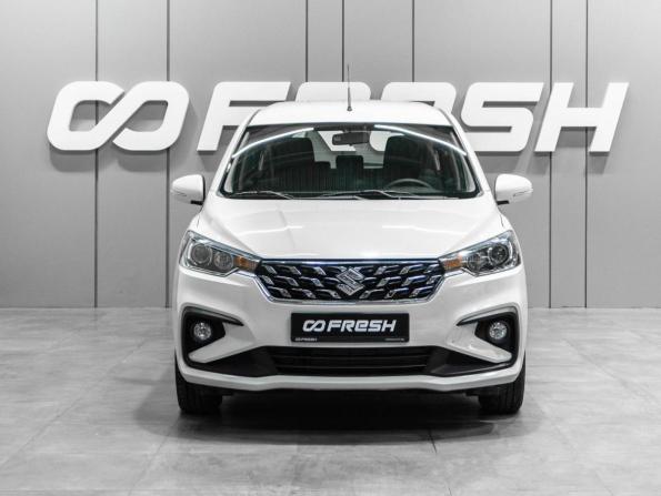 Suzuki Ertiga II Рестайлинг с пробегом 2022 года, цена 2 649 000 рублей, 122 км, компактвэн, Автокод Объявления