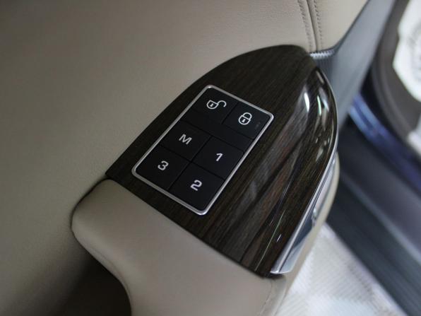 Land Rover Range Rover Sport II с пробегом 2016 года, цена 4 500 000 рублей, 84122 км, внедорожник, Автокод Объявления