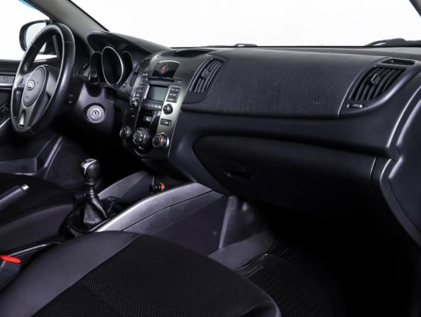 Kia Cerato II с пробегом 2011 года, цена 690 000 рублей, 190000 км, седан, Автокод Объявления